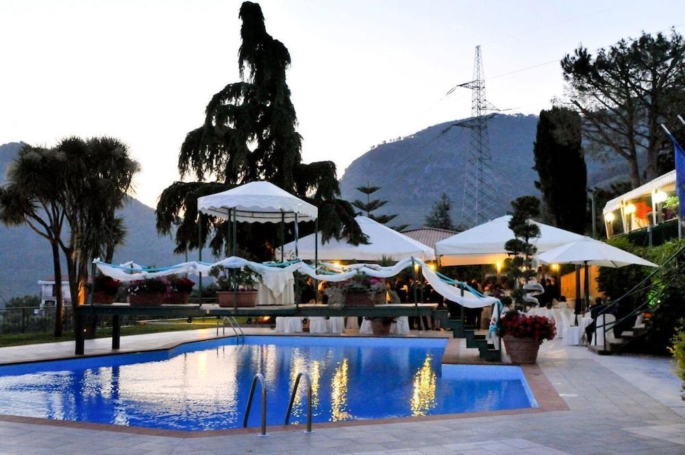 Hotel Diecimare Cava deʼ Tirreni Exteriér fotografie