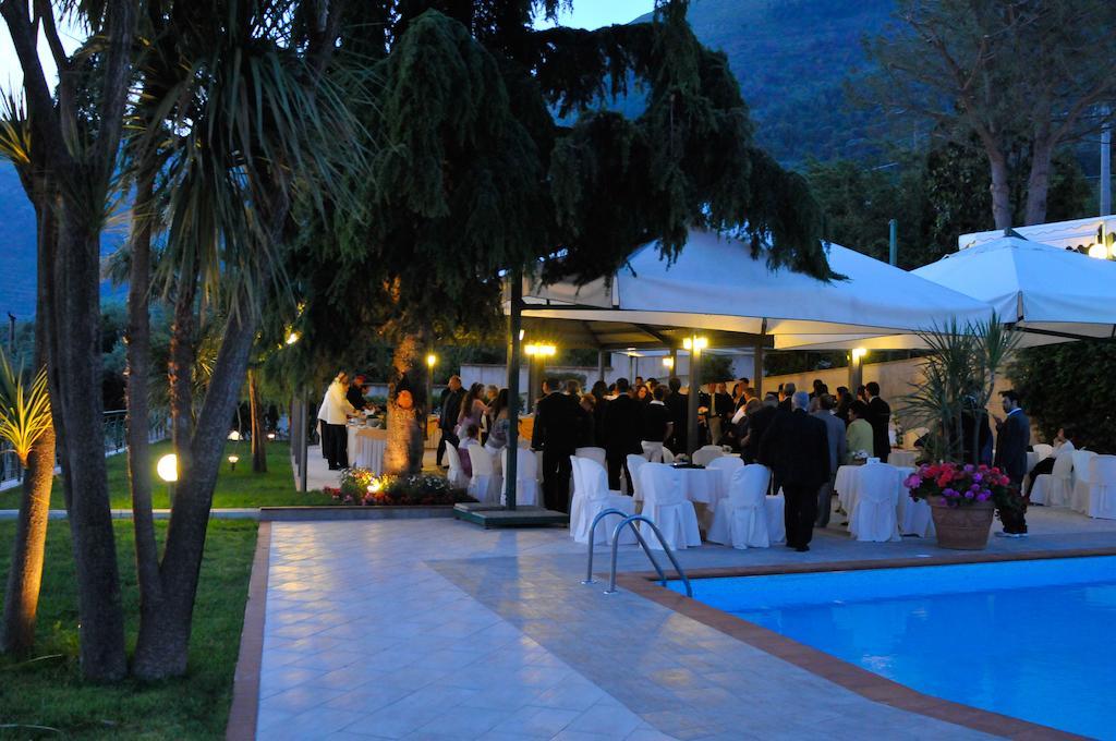 Hotel Diecimare Cava deʼ Tirreni Exteriér fotografie